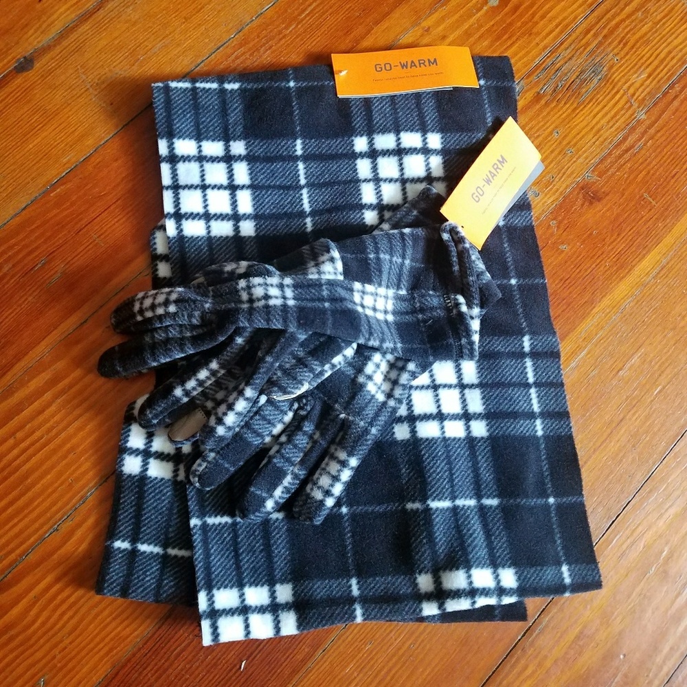 Winter Gloves & Scarf Touch Screen Compatible